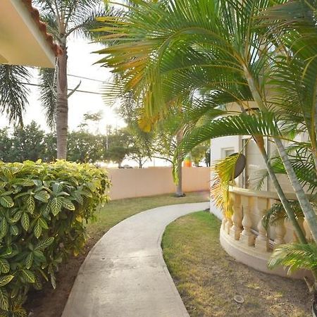 Pelicano Condo Rincón Extérieur photo