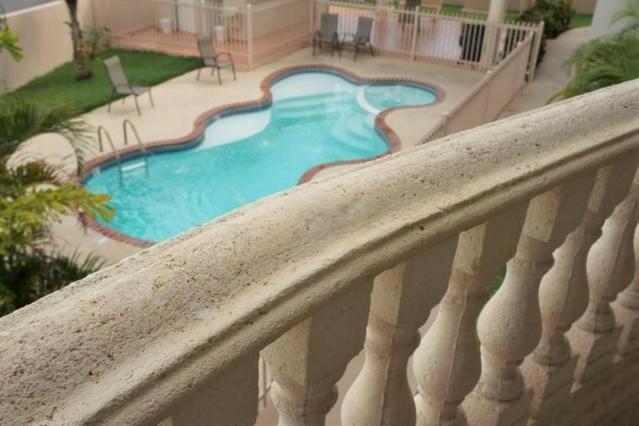 Pelicano Condo Rincón Extérieur photo
